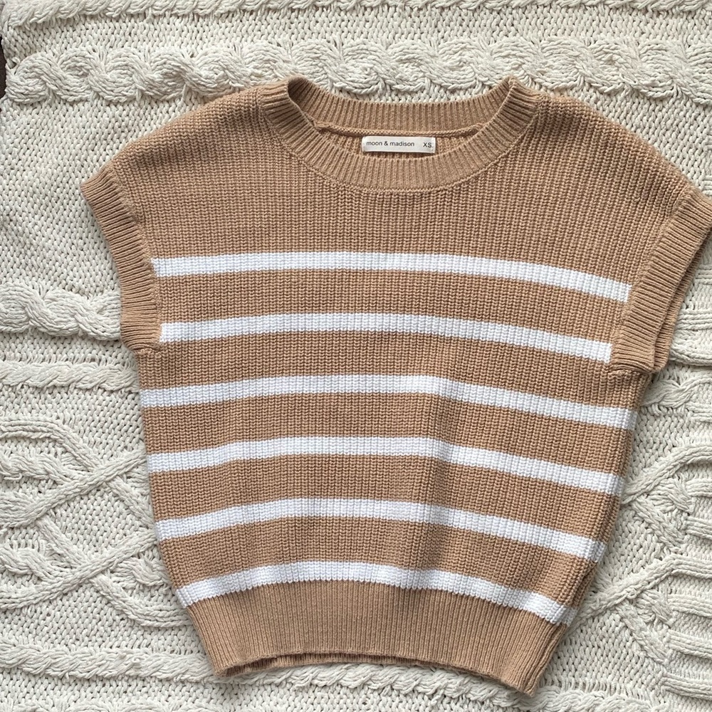 Moon & Madison Tan and White Striped Knit Top Size XSmall